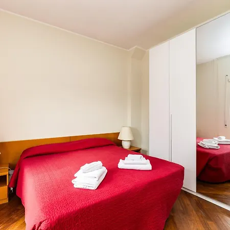 Lejlighed Bright With A View, Pool And Parking *